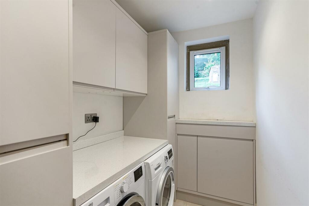 79931_Woodside-Kings-Mill-Lane (12).jpg