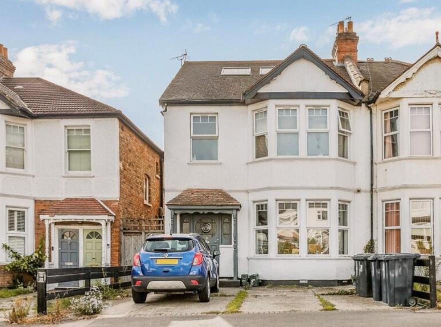 18 Lynton Road - Front.PNG