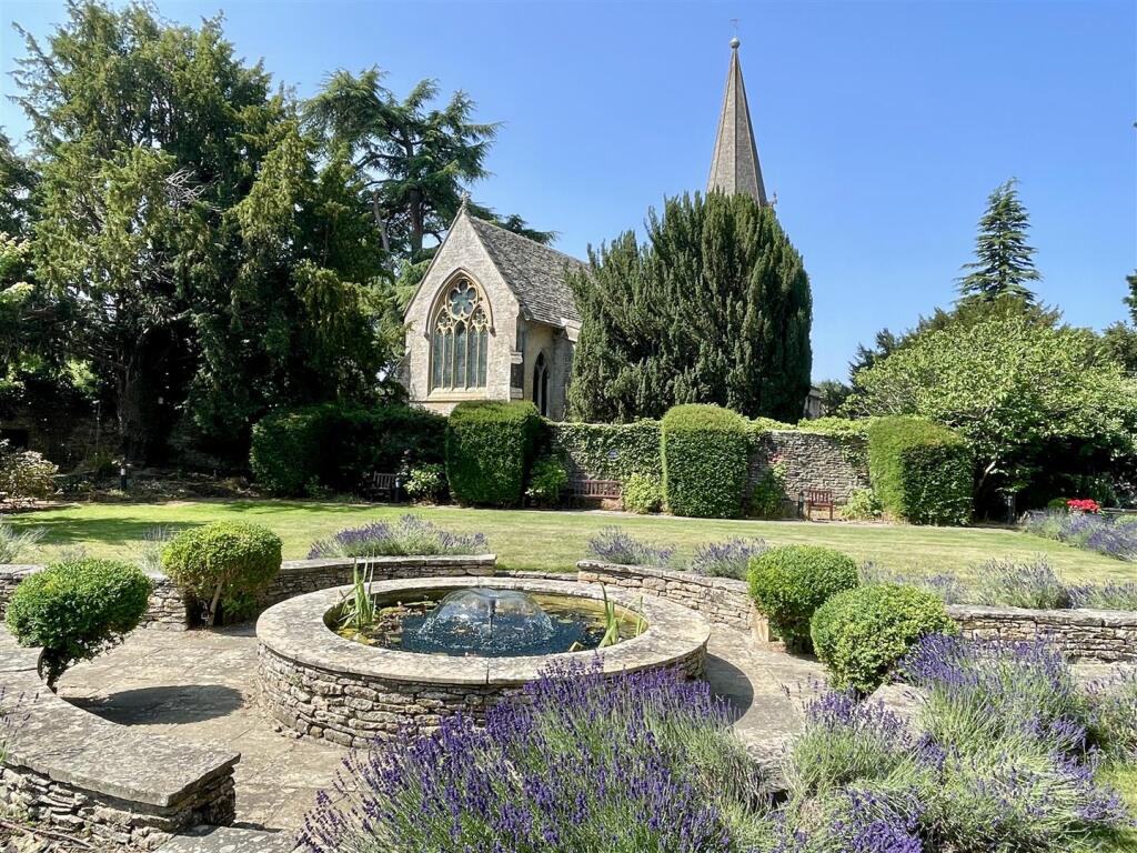 Communal Gardens.JPEG