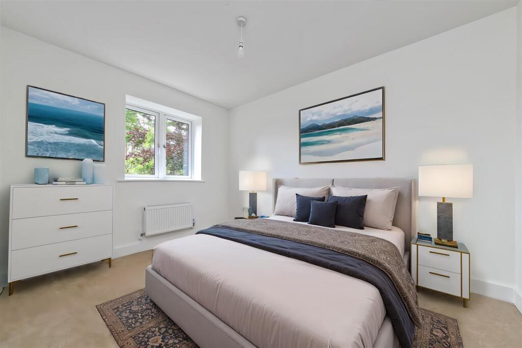 4OakviewGardens-29 - Bedroom - Standard - 1.jpg