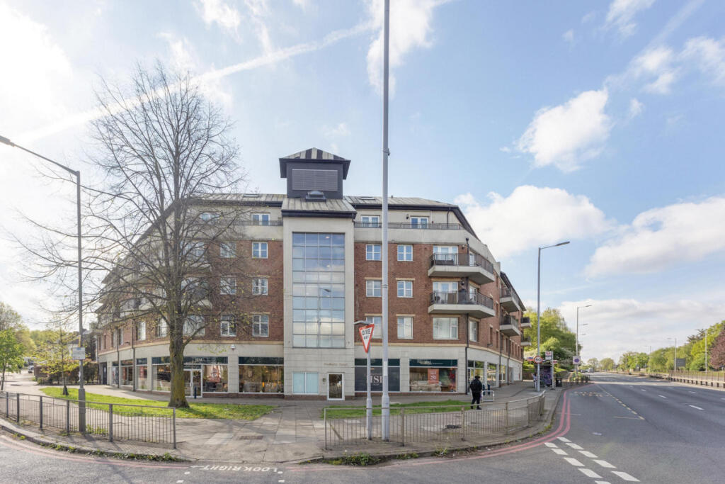 Greyhound Hill, London, NW4