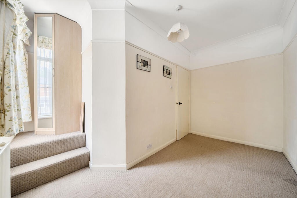 1320079-18-686bc1...