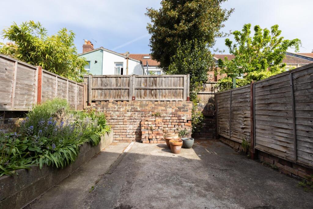 27 Britannia Road-13.jpg