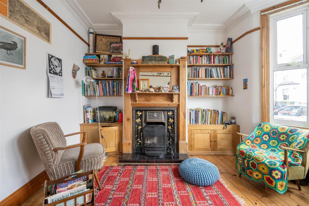 Higham Hill Road, E17