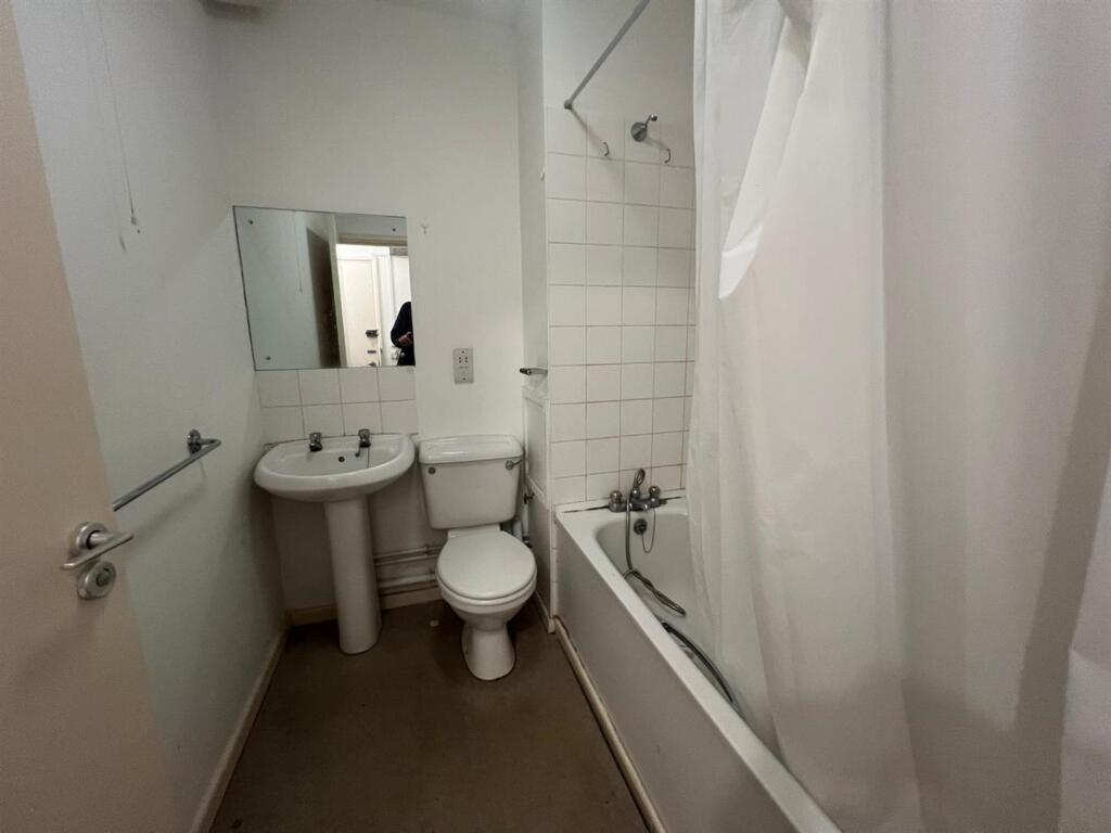 WhatsApp Image 2025-09-04 at 10.15.35.jpeg