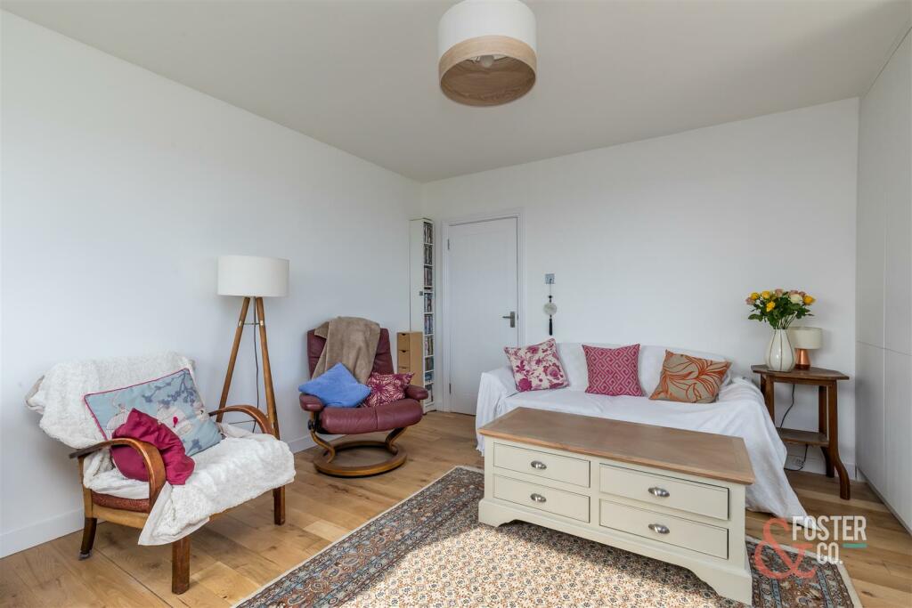 Dyke Road, Park Lodge, 40-17.JPG
