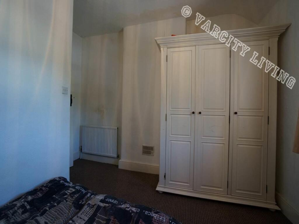 43Glanrafon_bedroom2.3.JPG