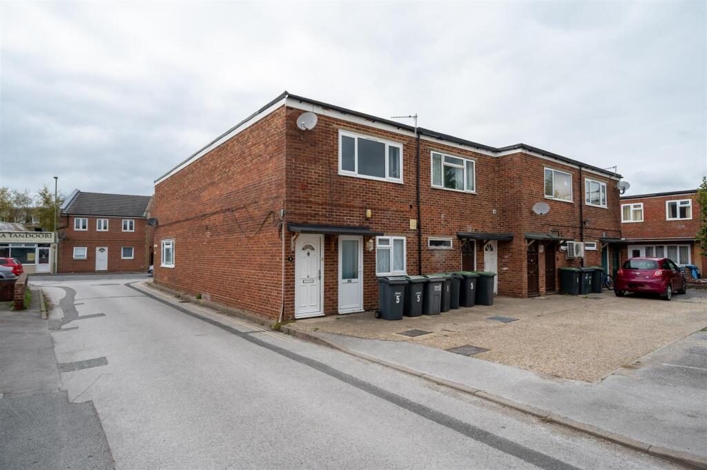 Flat 5 128 Elm Grove 25 2.jpg