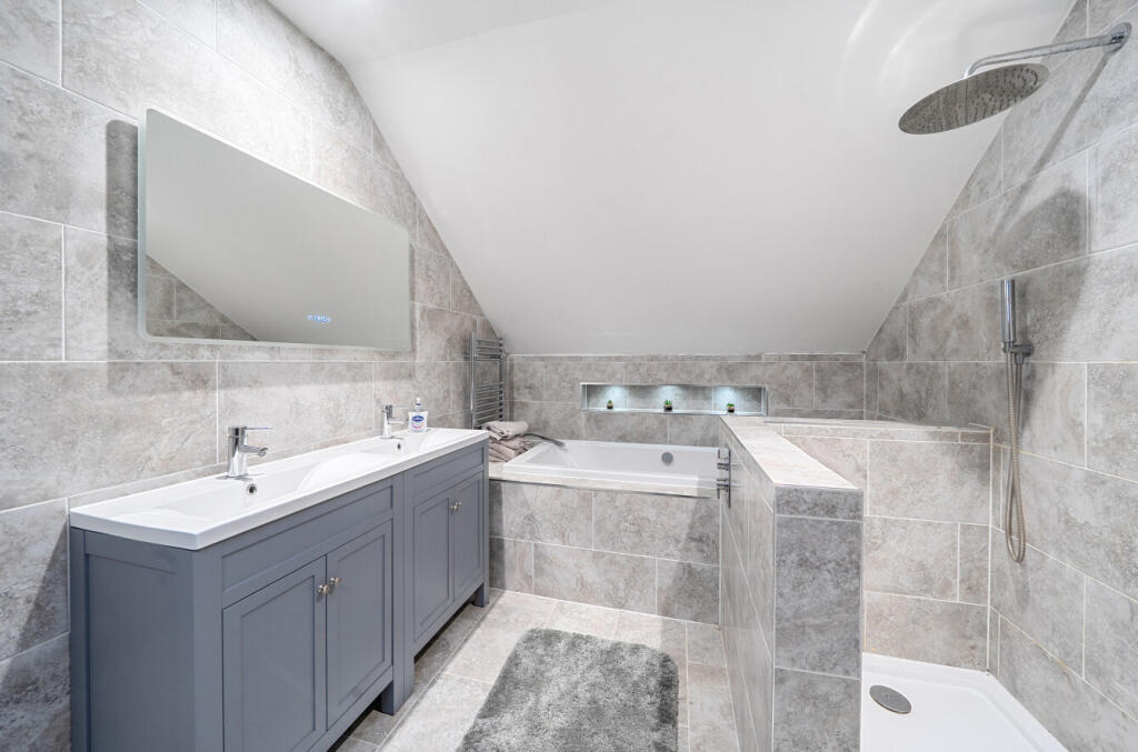 1387846-19-693c13...