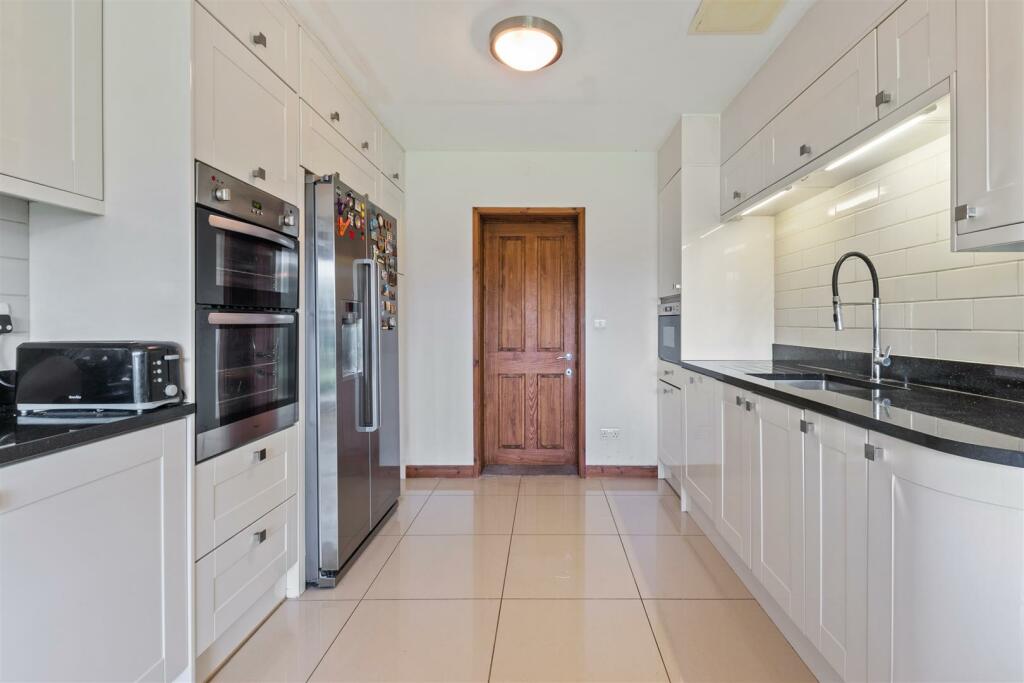 Camborne Road, ph1 (12).jpg