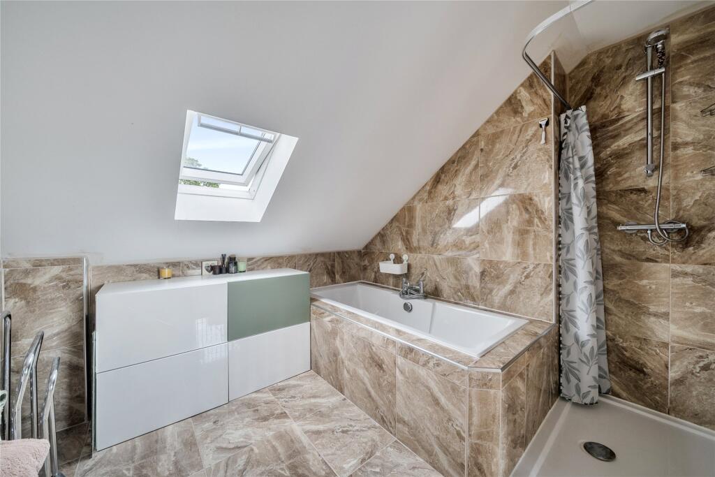 Main Family Bathroom