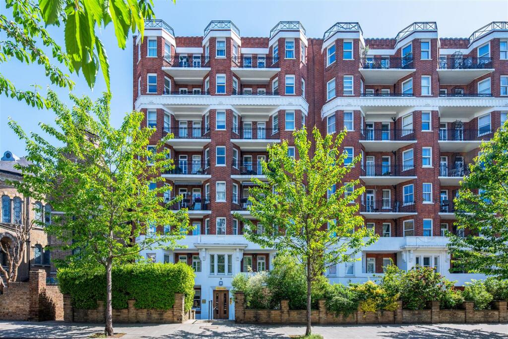 80 neville court 3095 extl.jpg