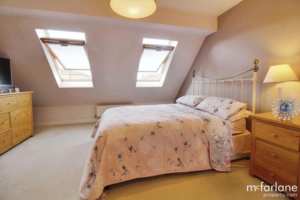 Master bedroom and en-suite