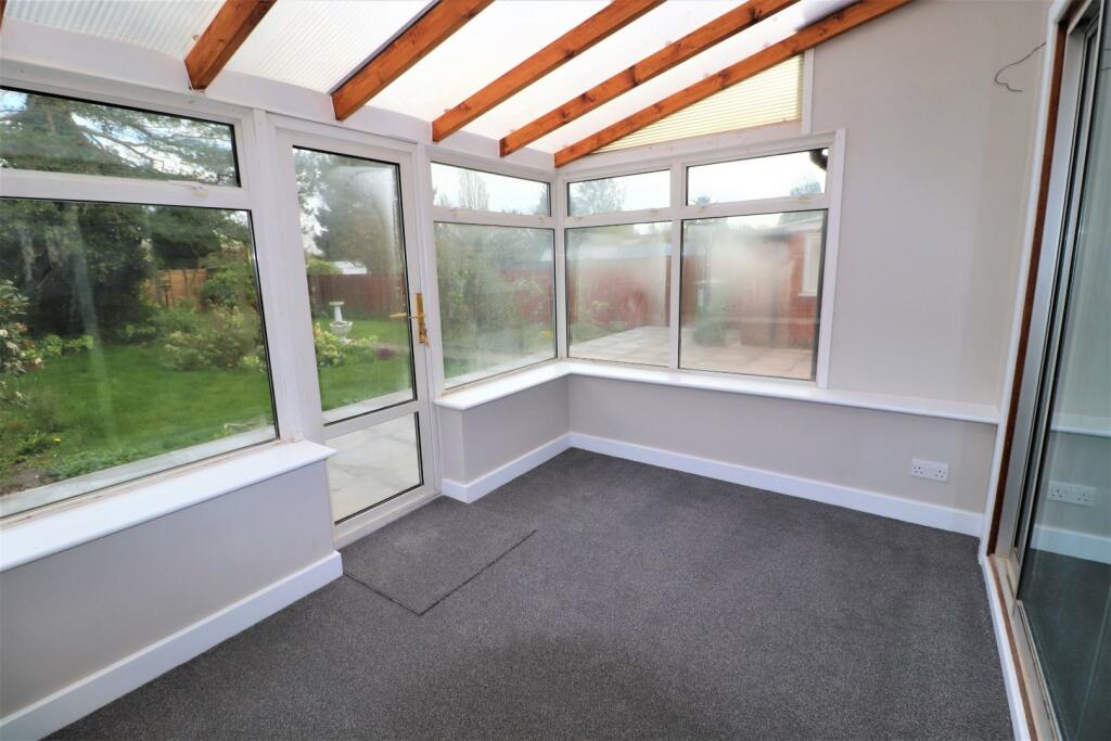 09 - Conservatory.JPG