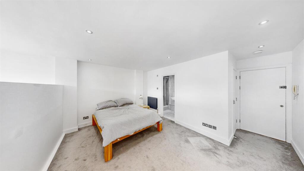 Flat 18, 97-113 Curtain Road - rEeAZ9qemtsXXXuir5M