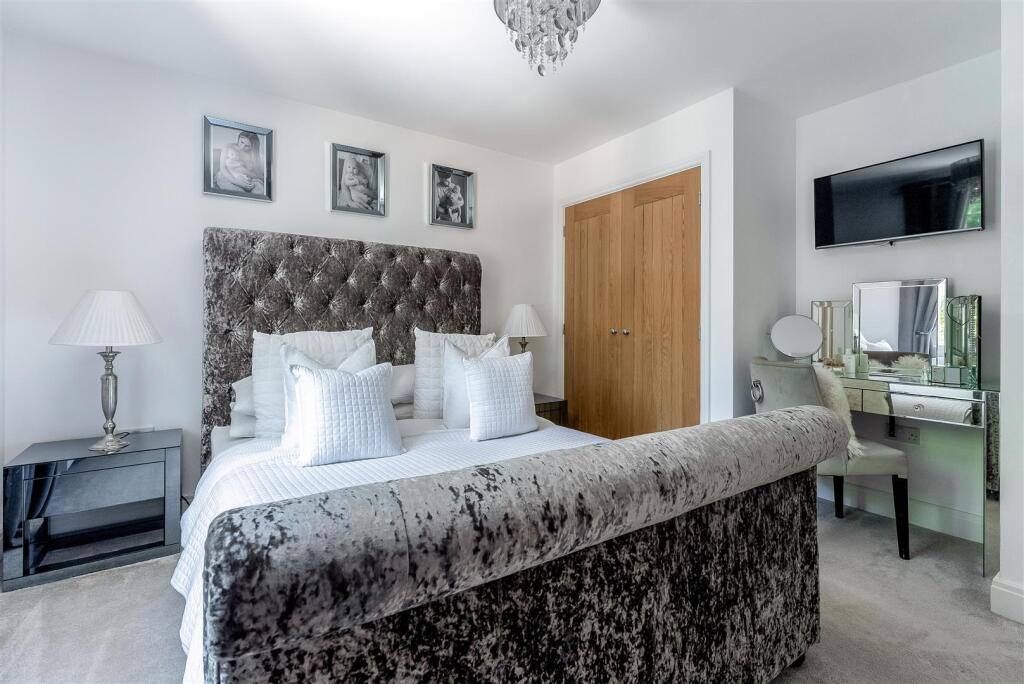 1 Fynes Way-10.jpg