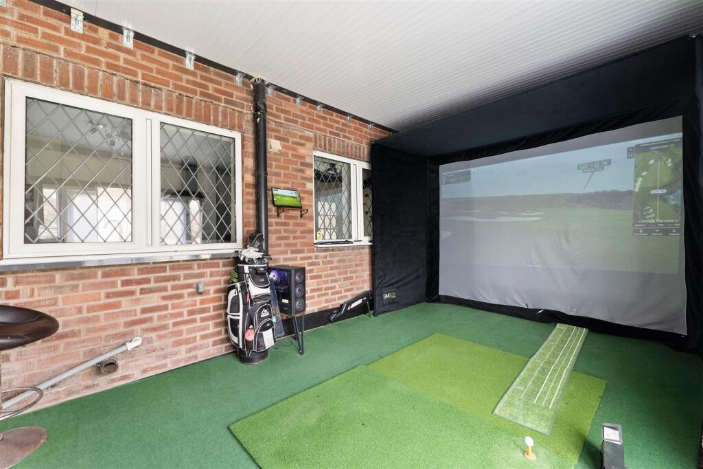43 Addlington Avenue-24.jpg
