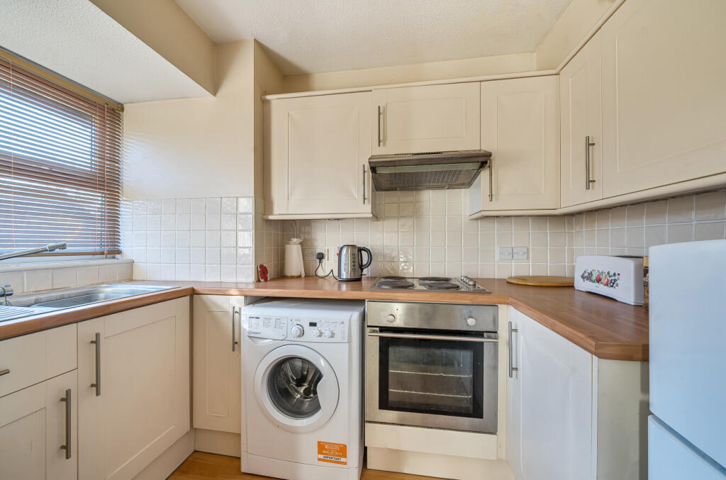 1380649-11-69205d...