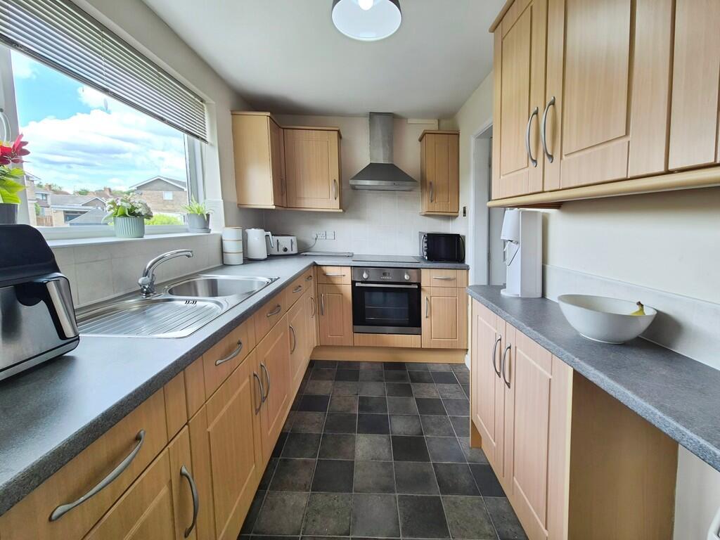 aaaba948-10000285...