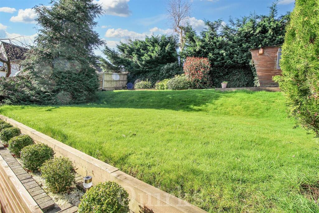 Rear Garden 2.jpg