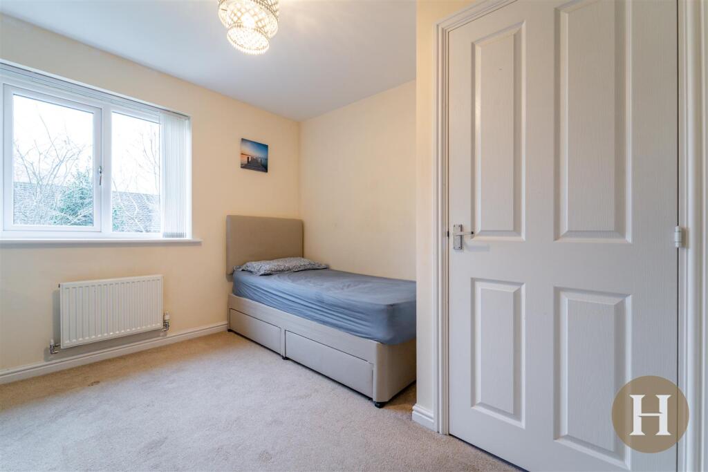 Hadleigh Estate Agents-14.jpg