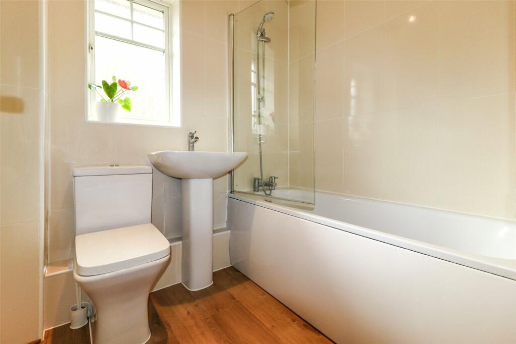 Main Bathroom