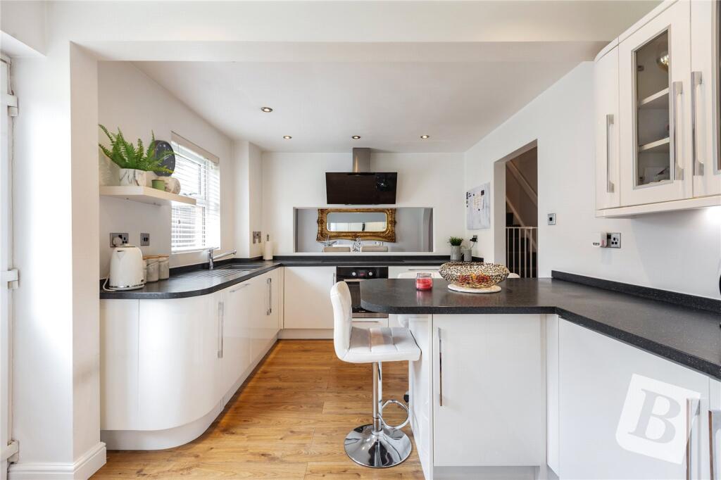 Kitchen/Breakfast Rm