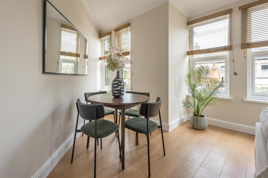 Hartley Road, E11