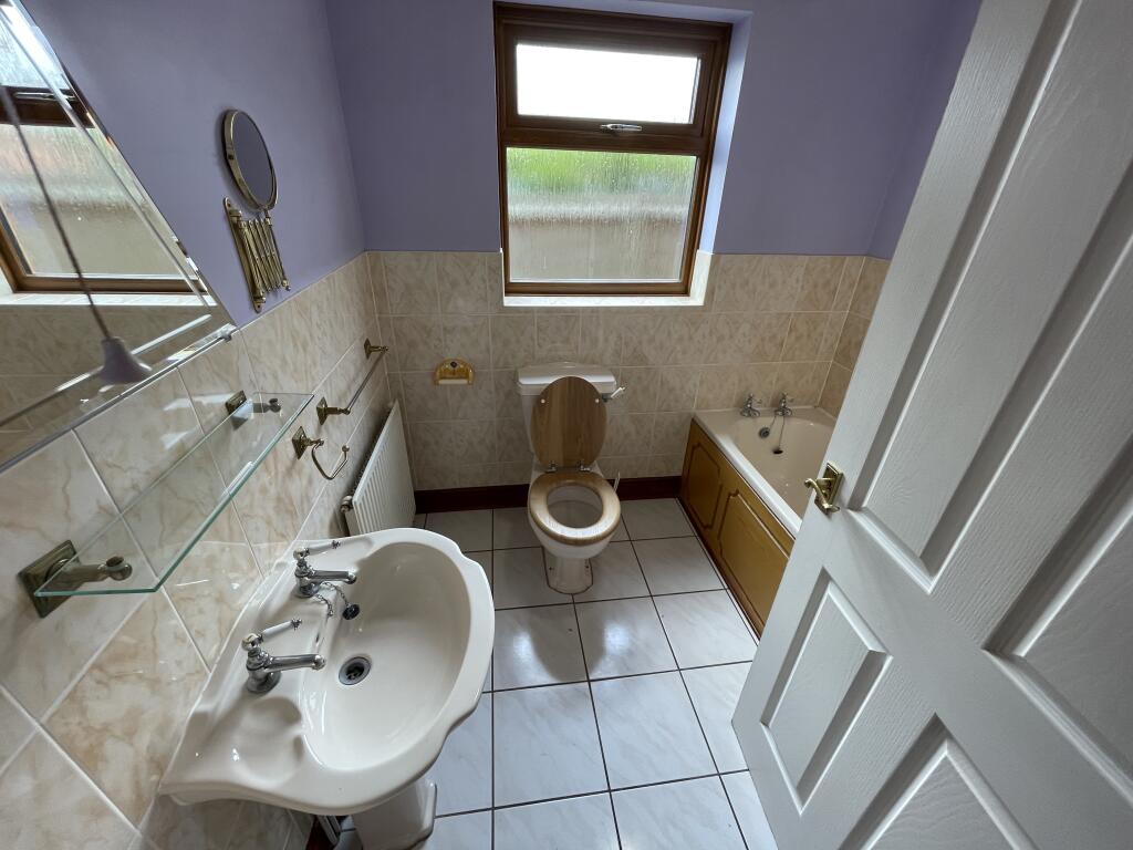 11 T202510310941.jpg