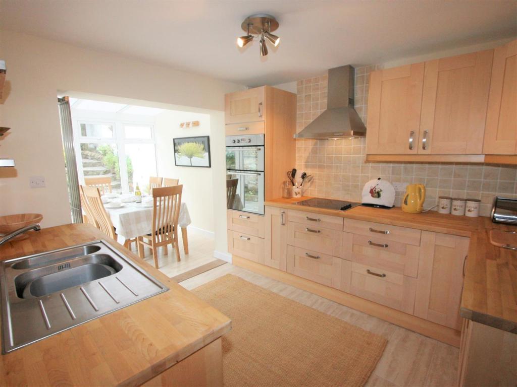 Spring Cottage Kitchen
