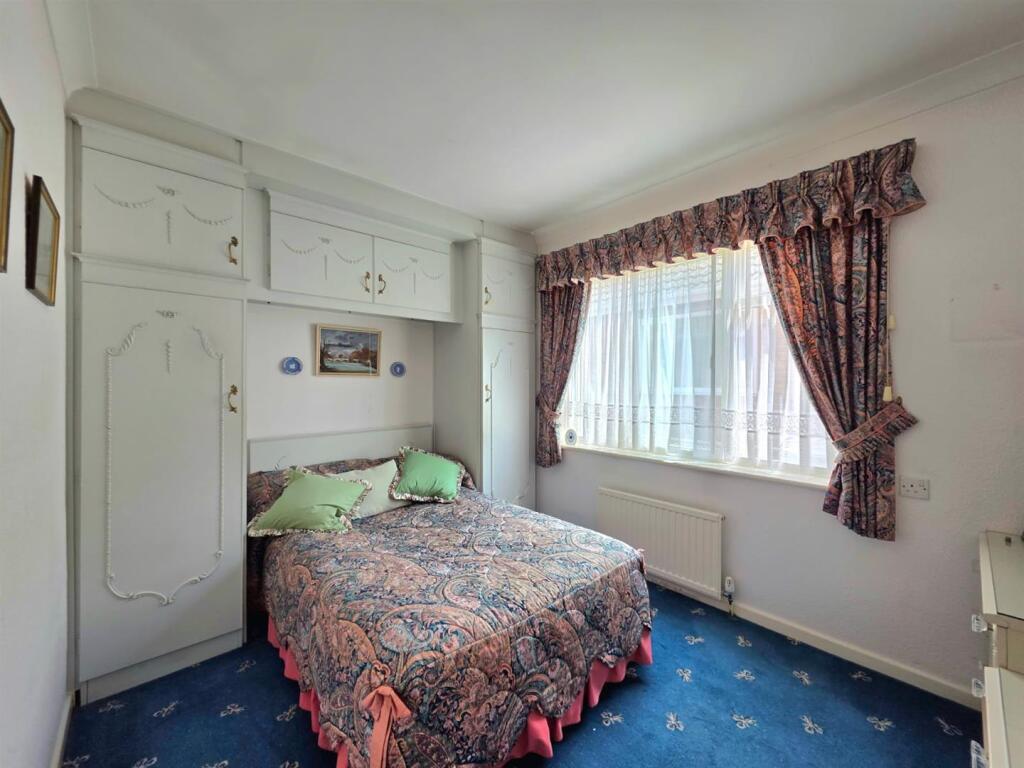 2nd bed.jpg