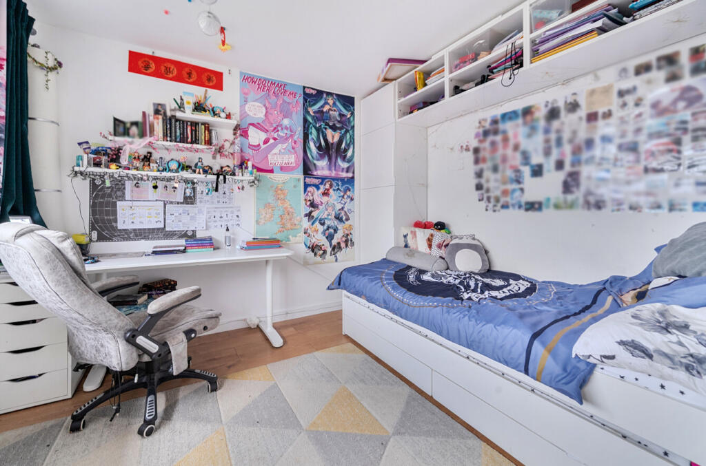 1396222-21-695fdd...