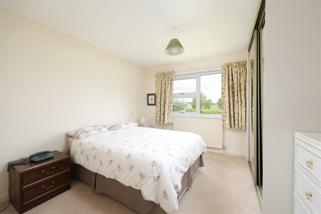 19 Orchard Court 10.JPG