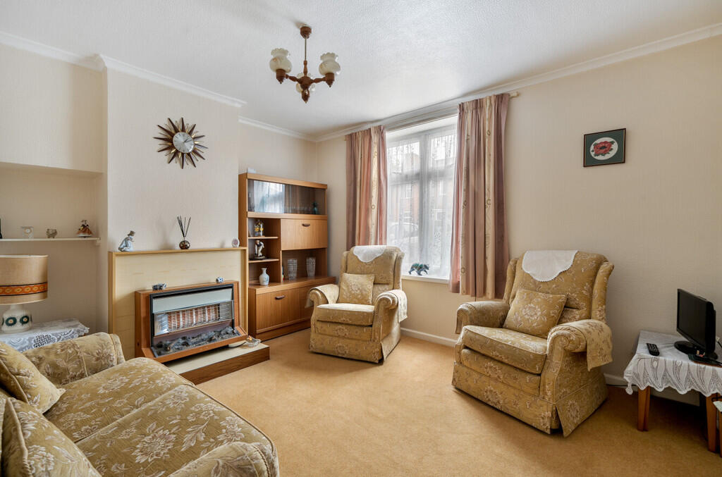 1301007-11-6835bc...