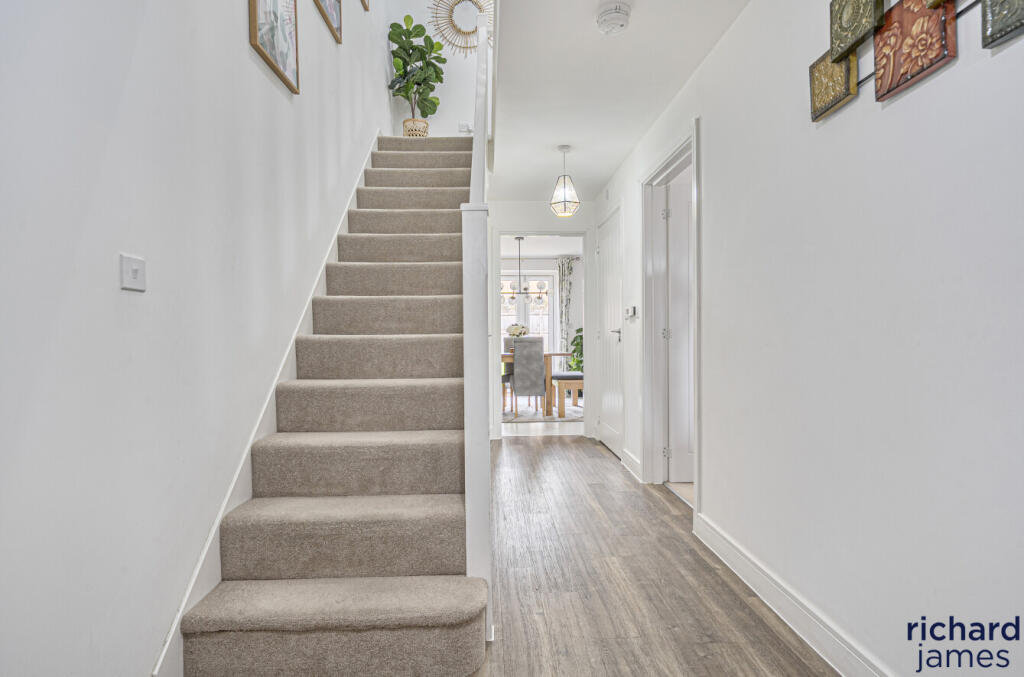 7defd2fc65e84d3a8f5b4cc915f71c71