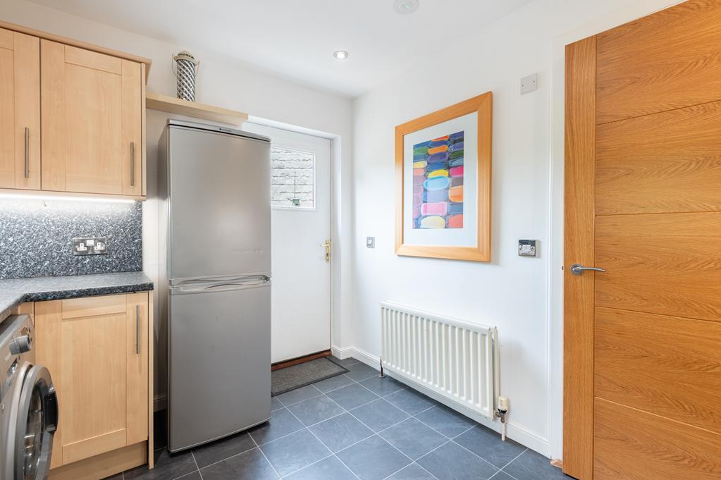 KITCHEN AGAIN