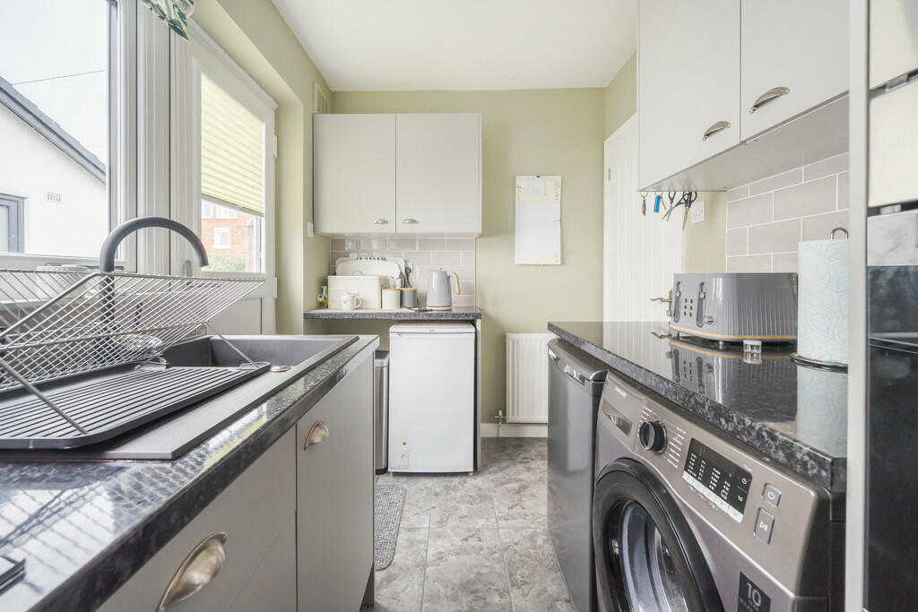 Fitted Kitchen