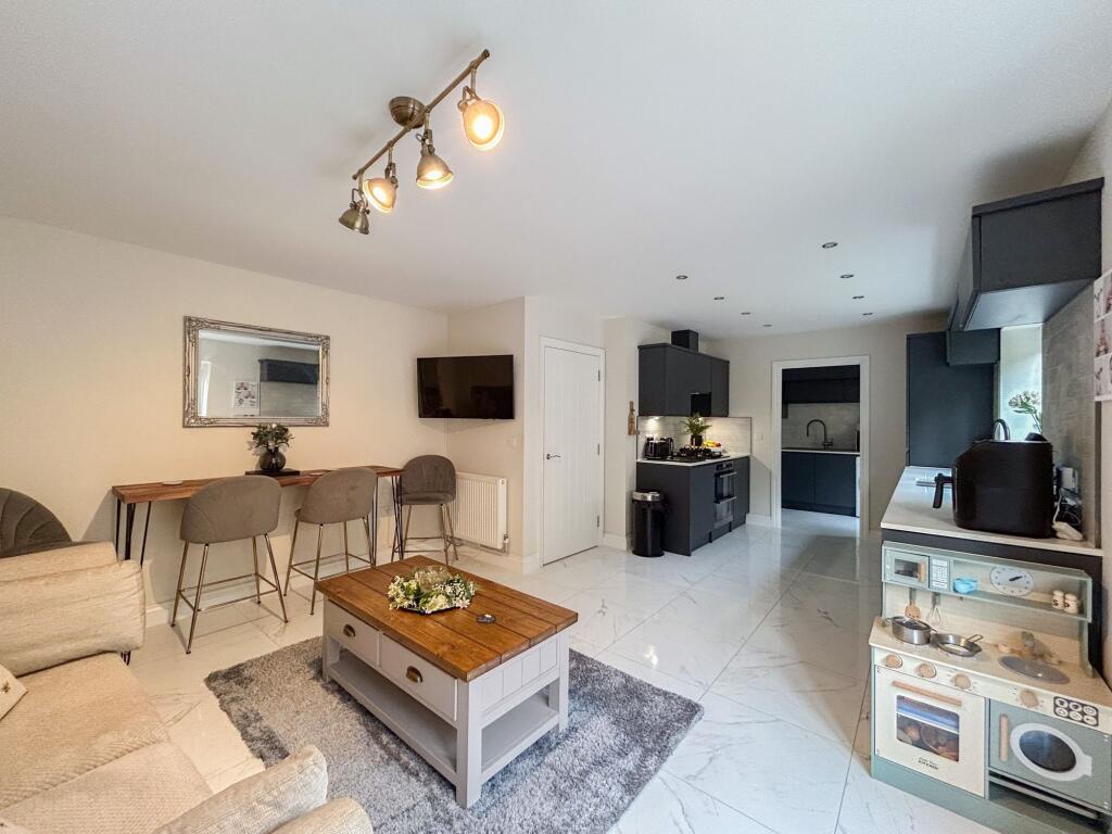 Kitchen/Dinning Room