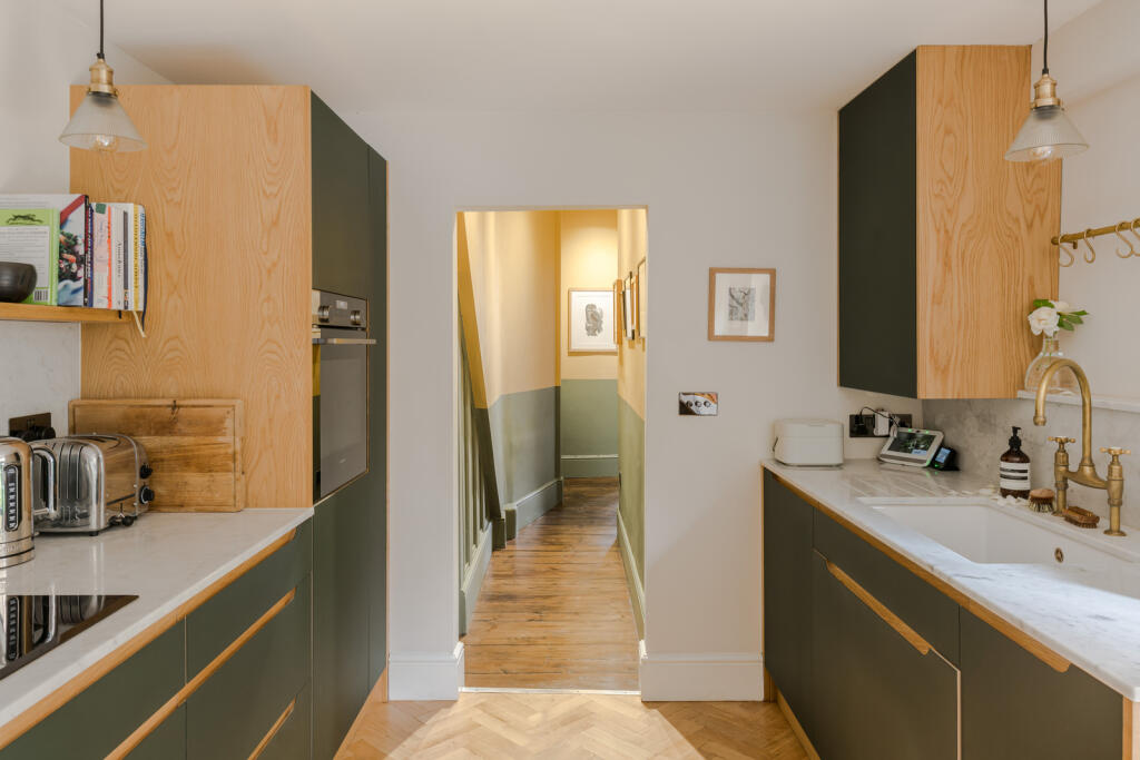 227417 - 1, 26 Whiteley Road-21.jpg