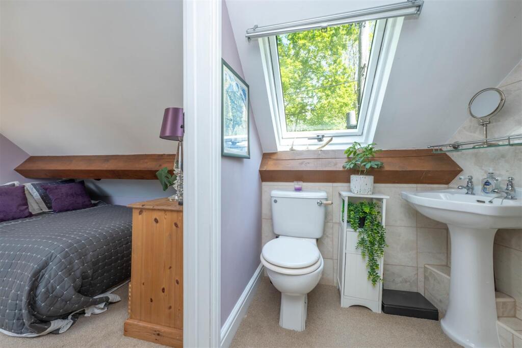 En-Suite Shower Room (Bedroom Two)