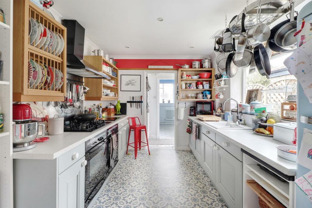 Kitchen.jpg