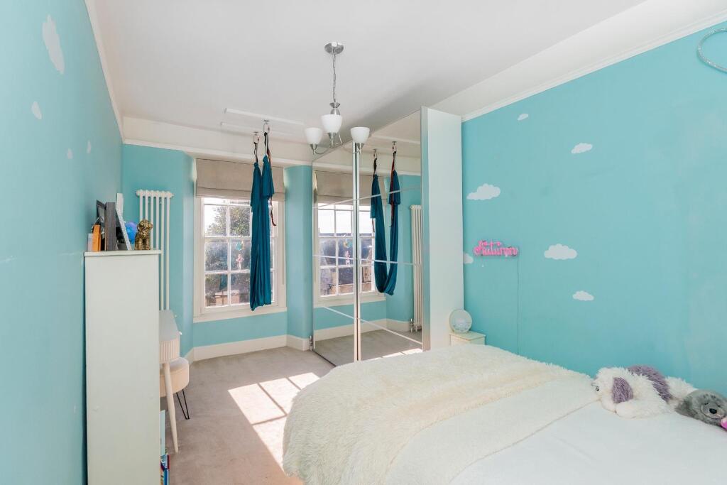1H7RCN - Bedroom J.jpg