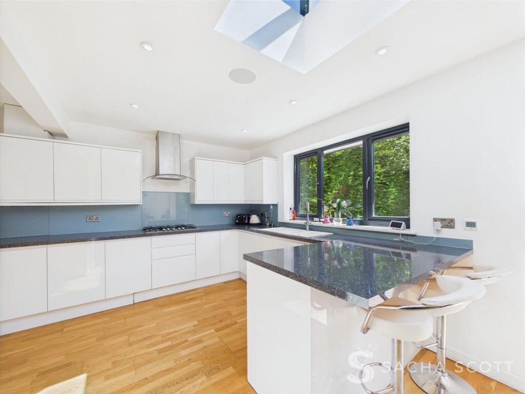 Kitchen / Breakfast Room