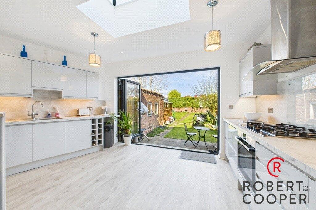 Picture No. 05