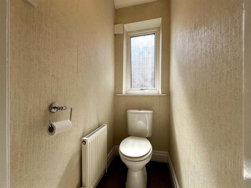 Separate WC