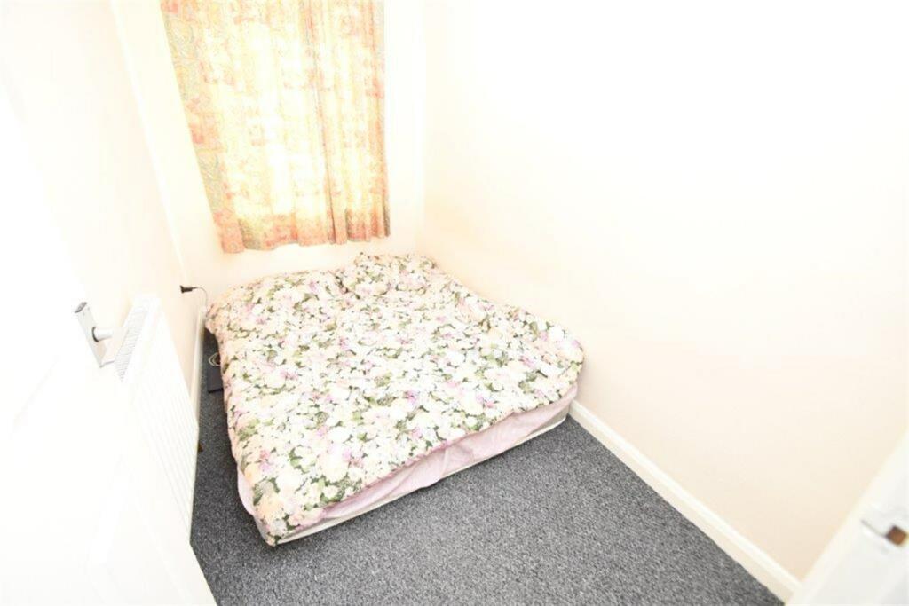 Bedroom 51a