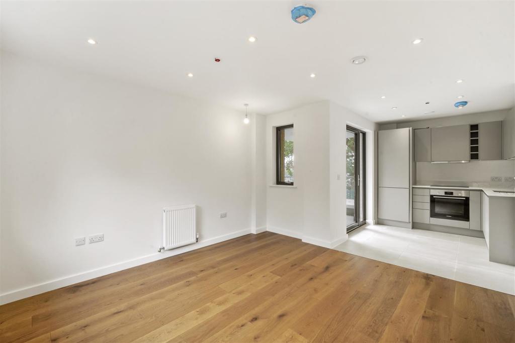 Flat 7, 1 Bridgehill Close - BqBSd76kNrNAqFTwt6mp.