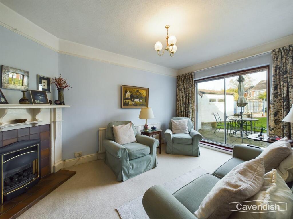 SITTING ROOM