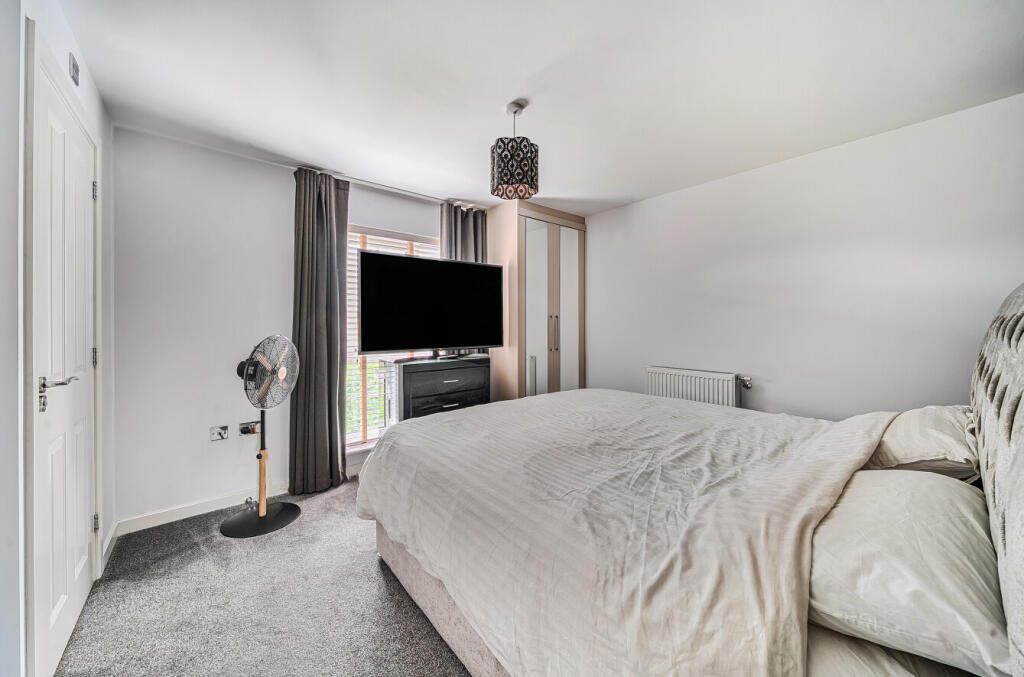 1363518-7-68efa57...