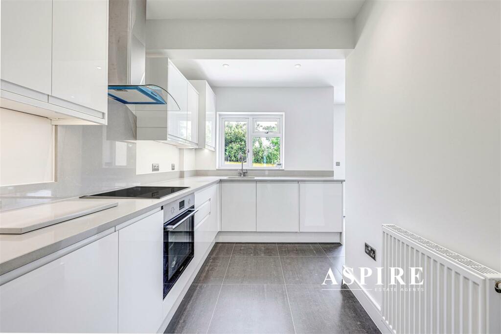 Aspire Estate Agents5.jpg